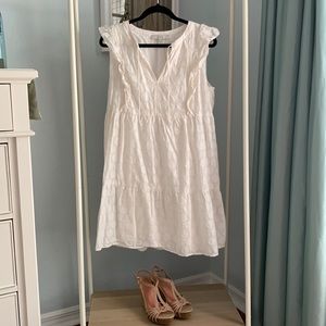 Loft Cream/ Off-white and Gold Ruffle Dress Size Large